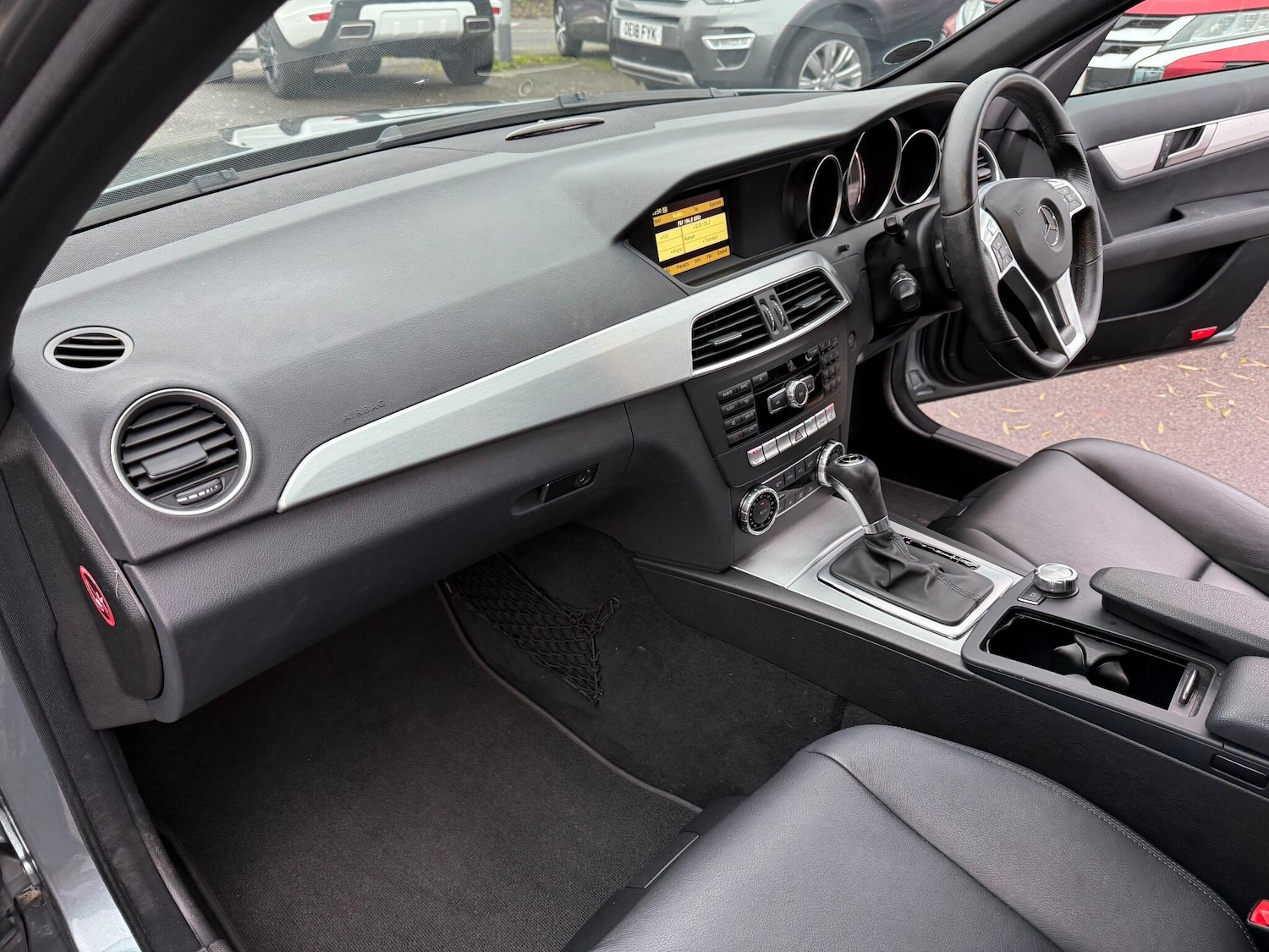 Used Mercedes-Benz C Class 2011 for sale - 76866163: Photo 18