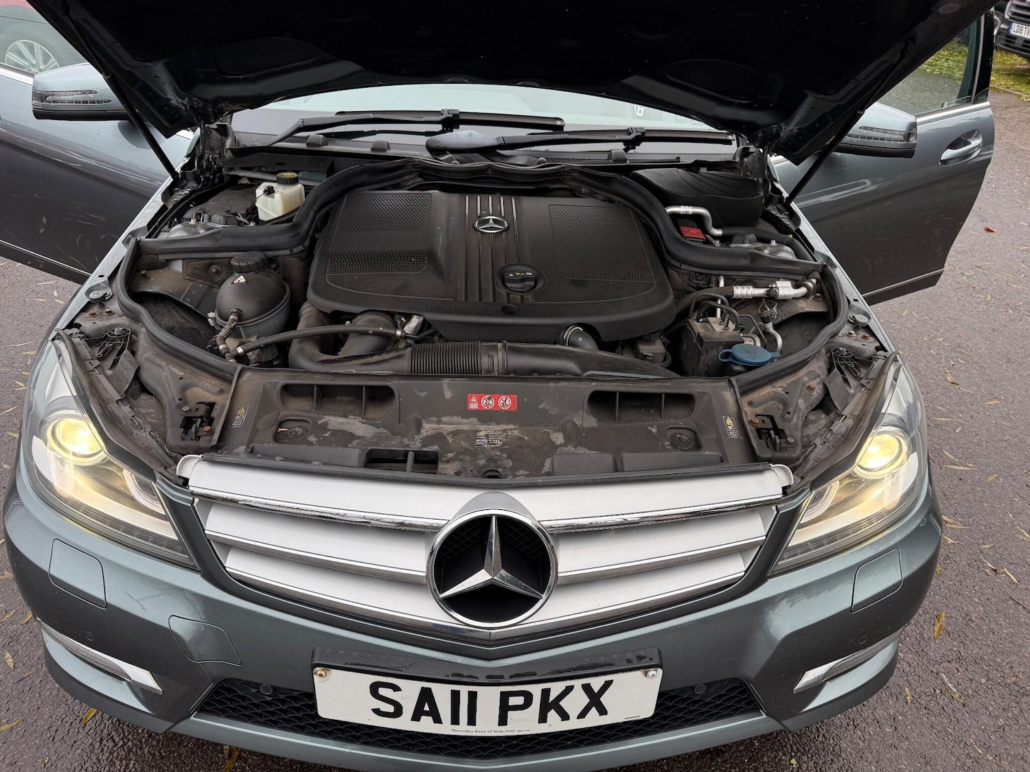 Used Mercedes-Benz C Class 2011 for sale - 76866163: Photo 29