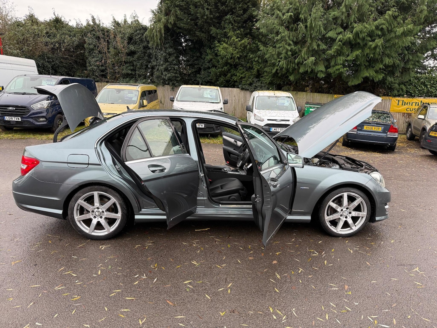 Used Mercedes-Benz C Class 2011 for sale - 76866163: Photo 32