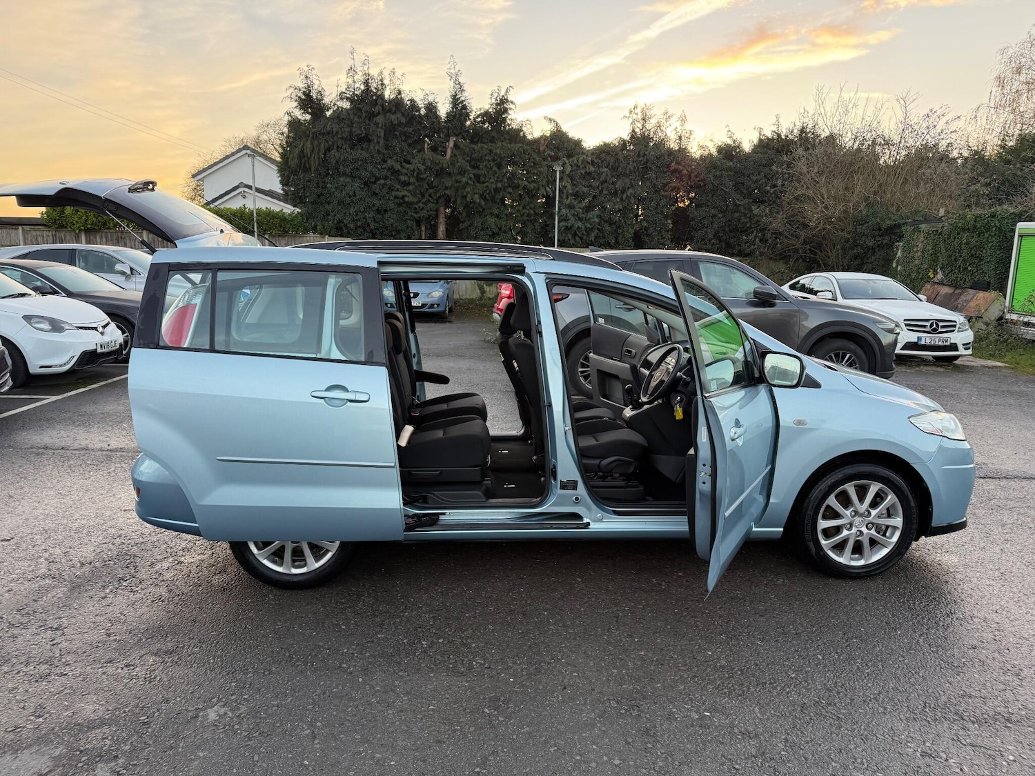 Used Mazda Mazda5 2009 for sale - 76925972: Photo 21