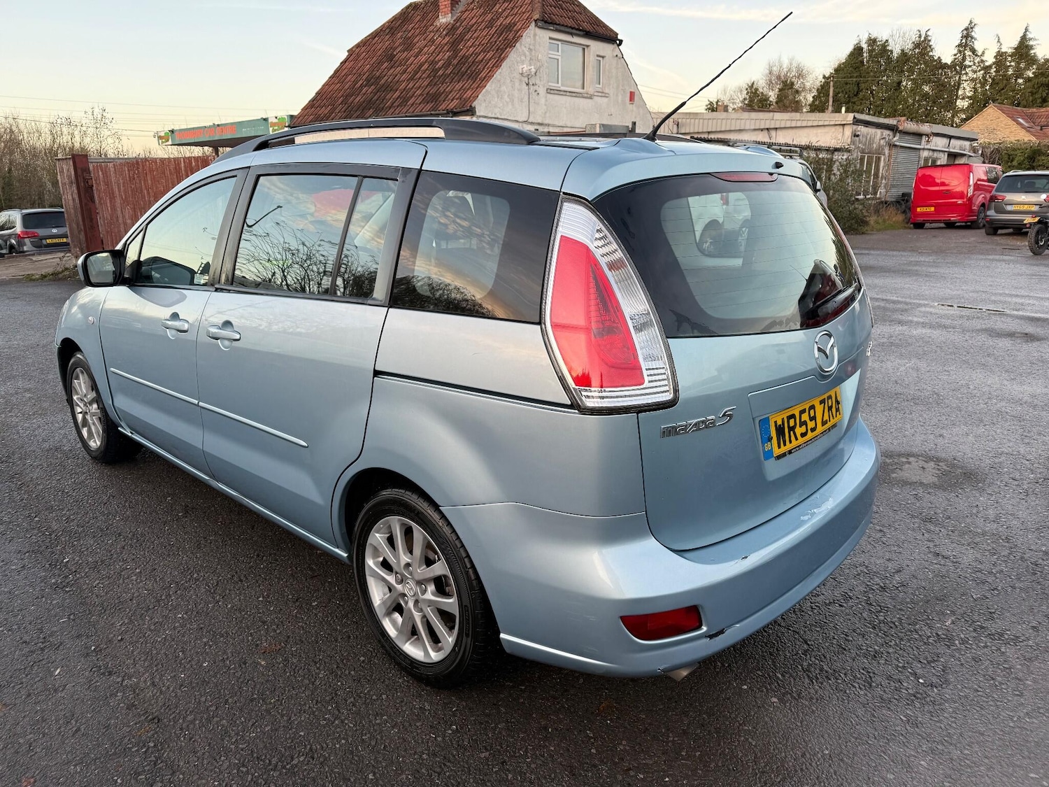 Used Mazda Mazda5 2009 for sale - 76925972: Photo 4
