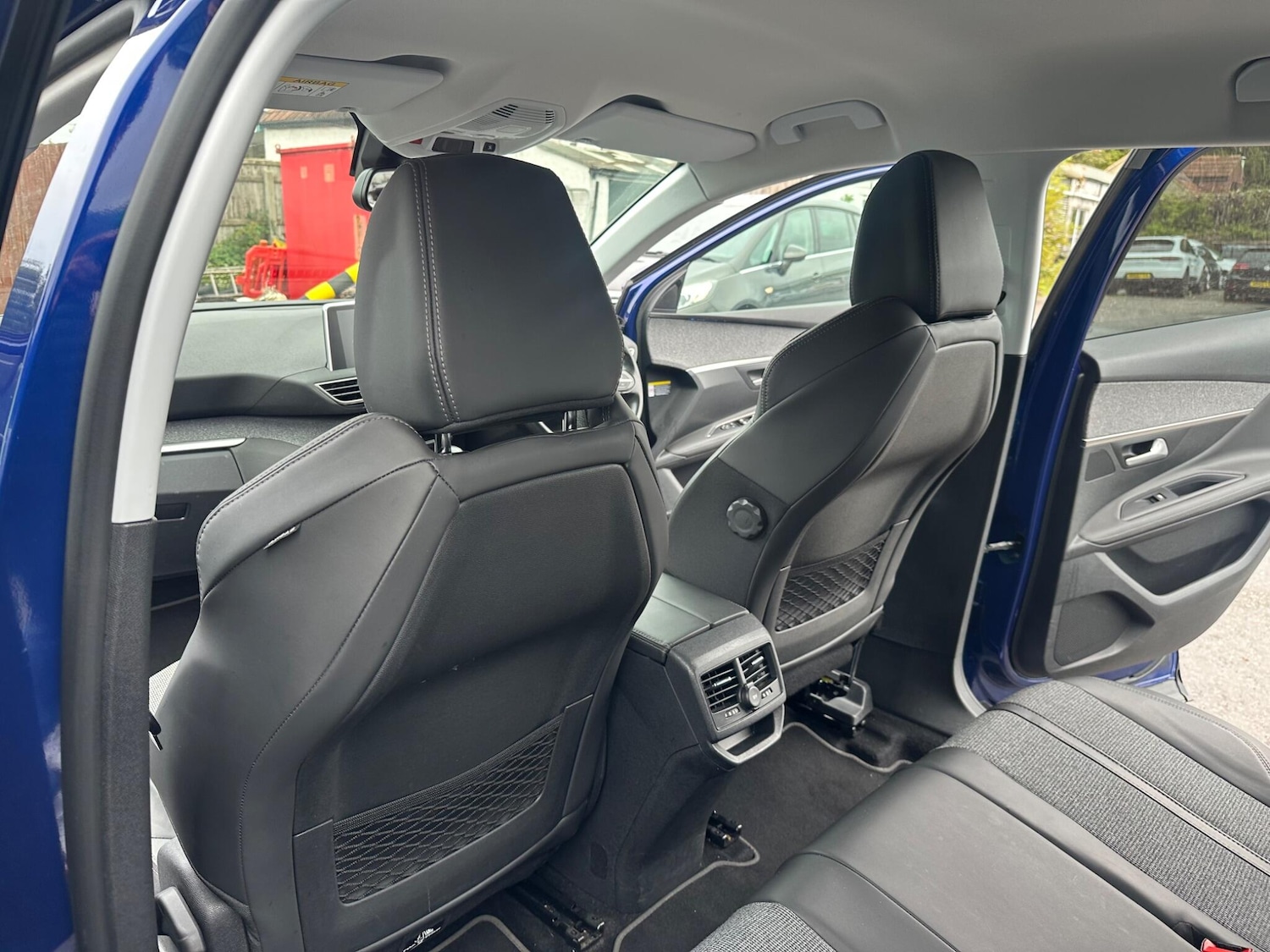 Used Peugeot 3008 2017 for sale - 76993474: Photo 23