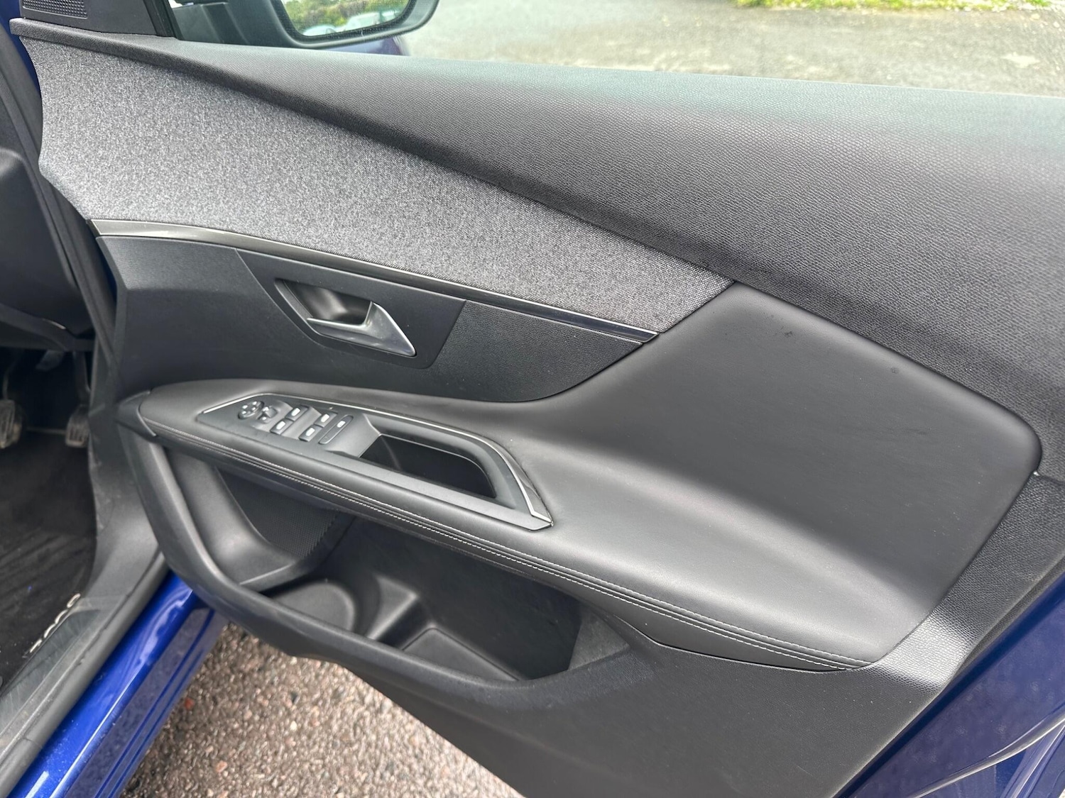 Used Peugeot 3008 2017 for sale - 76993474: Photo 26