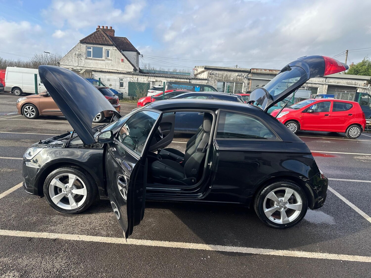 Used Audi A1 2017 for sale - 76270953: Photo 27