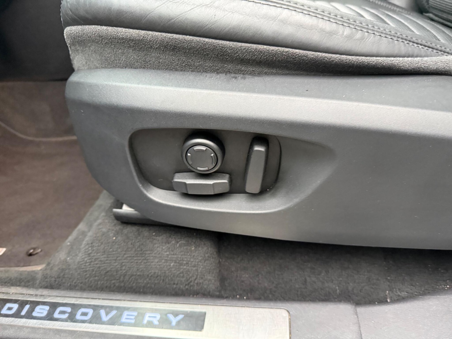 Used Land Rover Discovery Sport 2016 for sale - 77291229: Photo 22