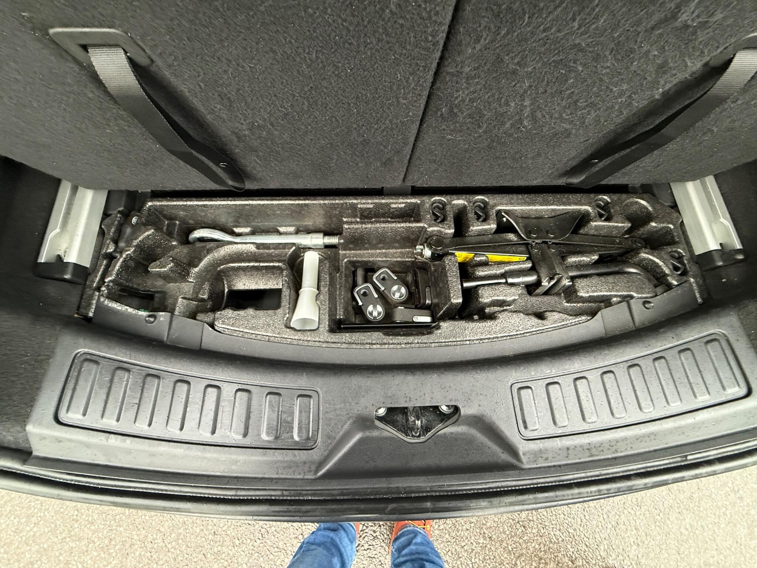 Used Land Rover Discovery Sport 2016 for sale - 77291229: Photo 31