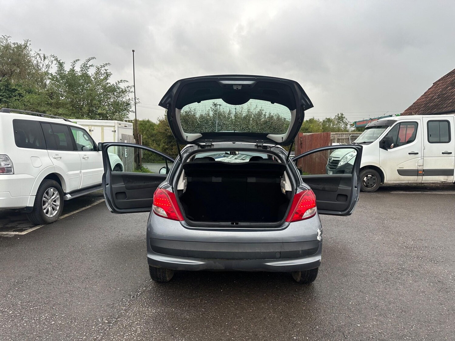 Vehicle 27