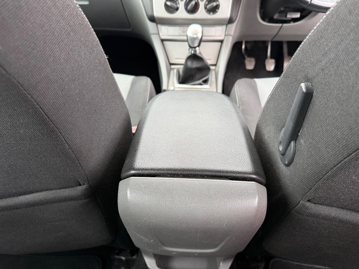 Used Ford Focus 2009 for sale - 76423839: Photo 13