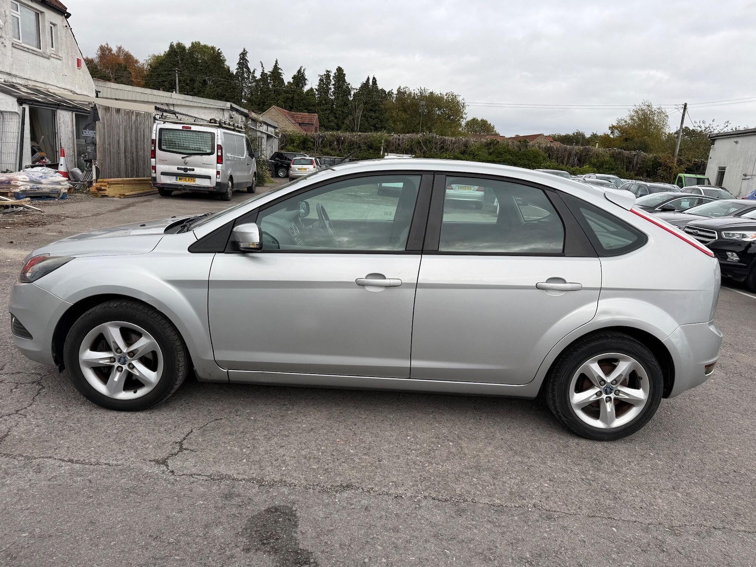 Used Ford Focus 2009 for sale - 76423839: Photo 7
