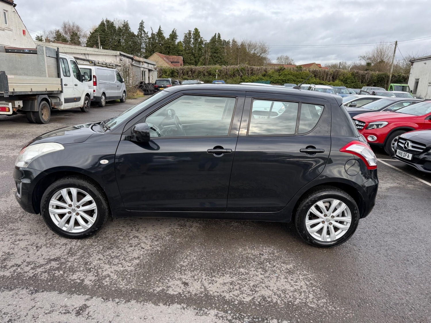 Used Suzuki Swift 2013 for sale - 77538397: Photo 9
