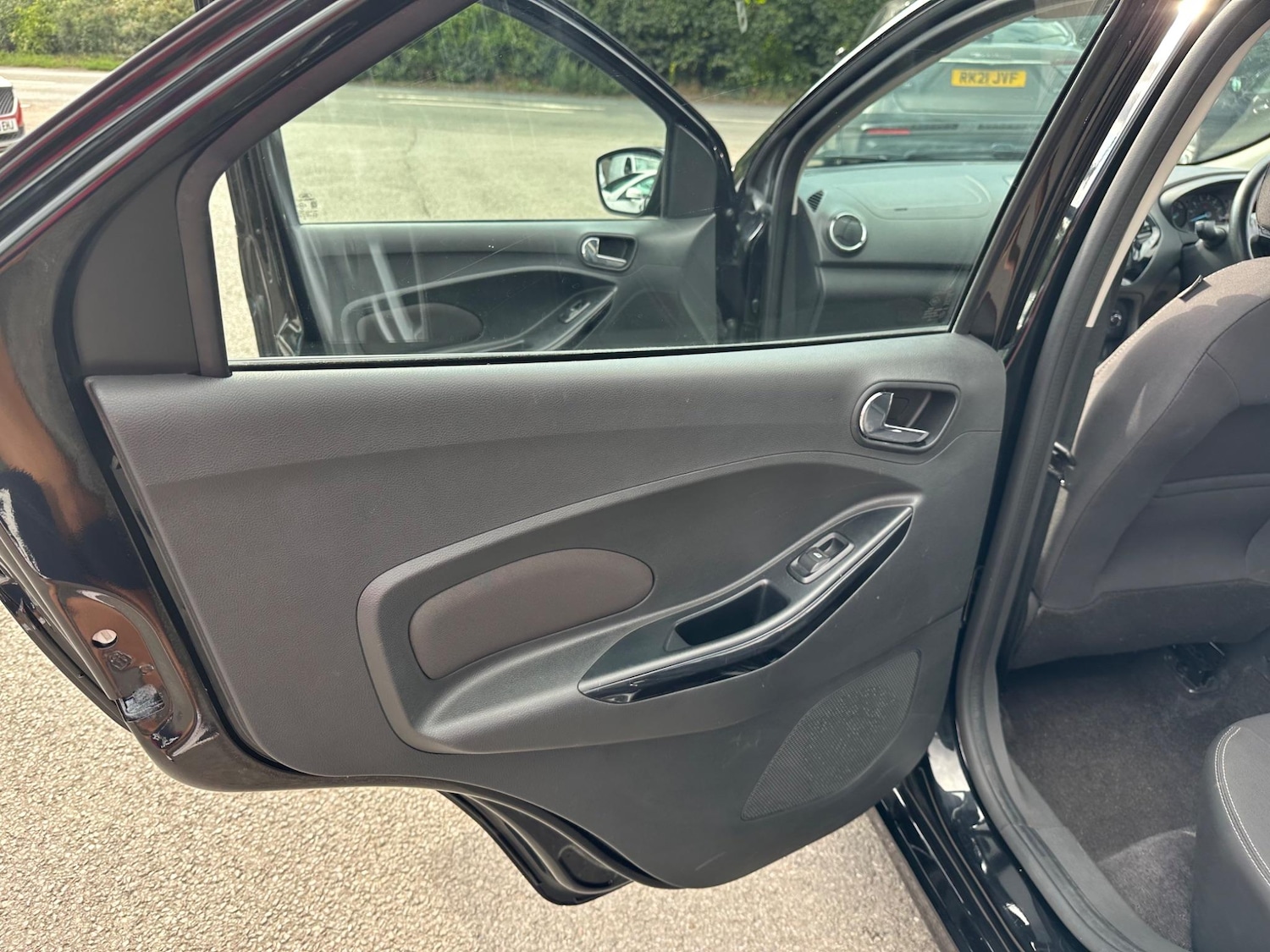 Vehicle 21