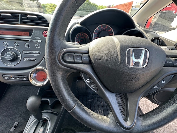 Used Honda Jazz 2014 for sale - 74323483: Photo 11