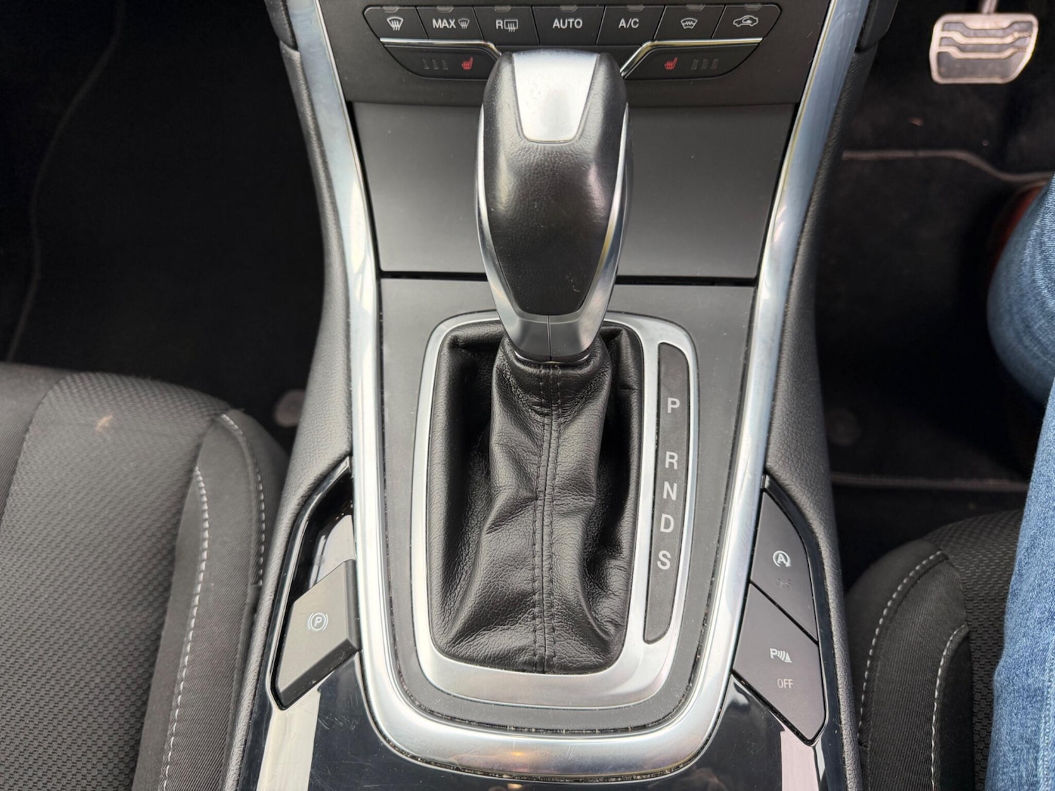 Used Ford S-Max 2018 for sale - 77538527: Photo 13