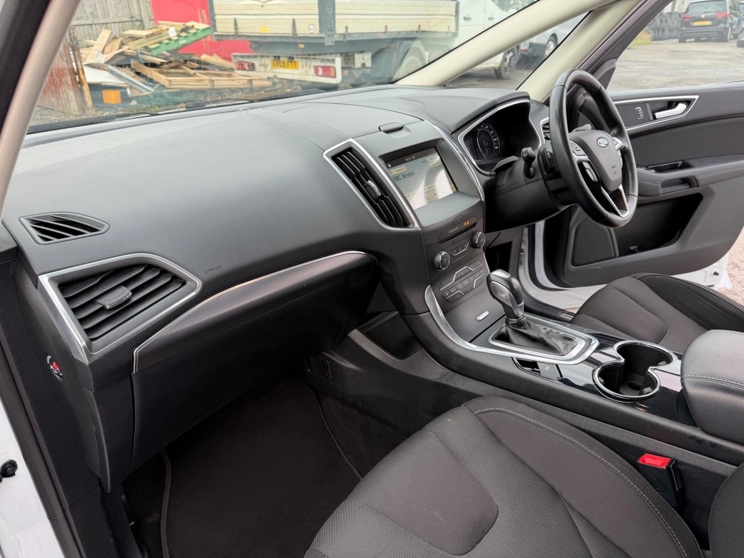 Used Ford S-Max 2018 for sale - 77538527: Photo 17