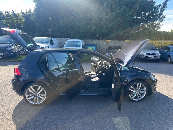 Used Volkswagen Golf 2016 for sale - 76108844: Photo 34