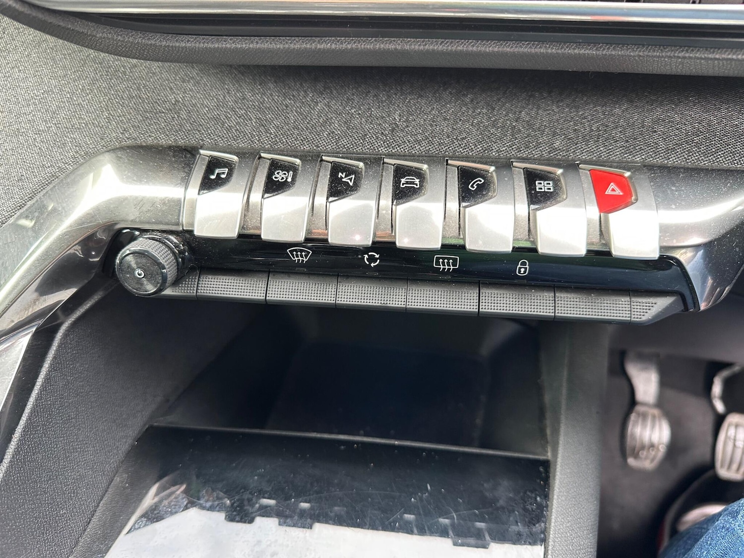 Used Peugeot 3008 2019 for sale - 76988190: Photo 13