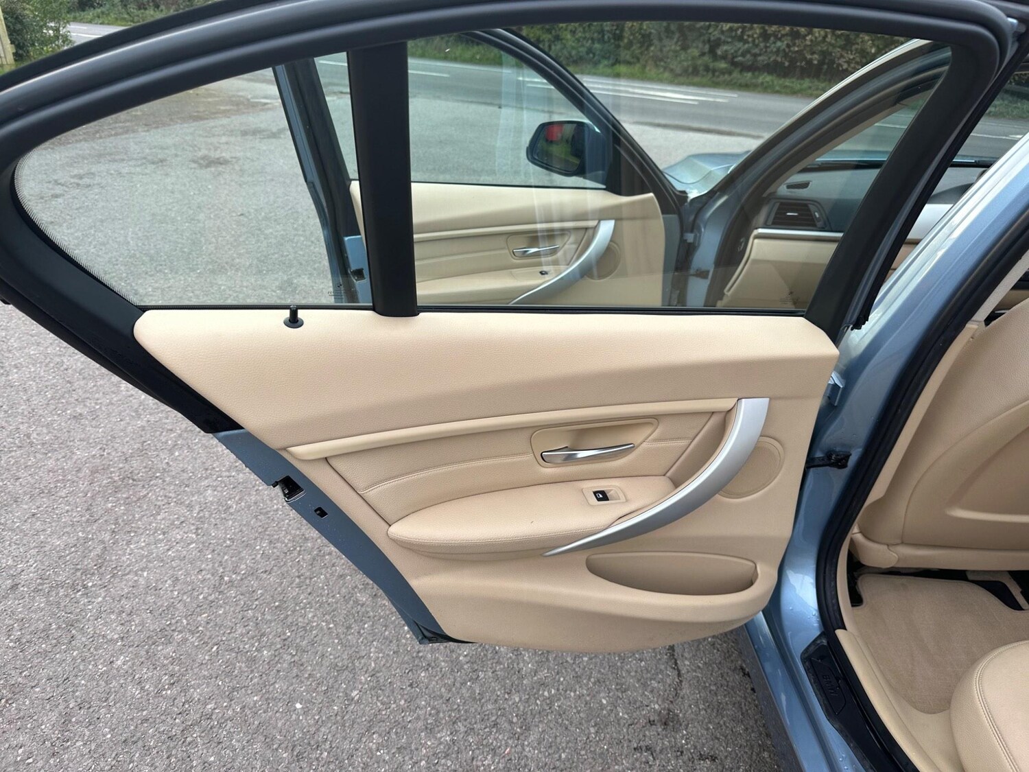 Vehicle 29