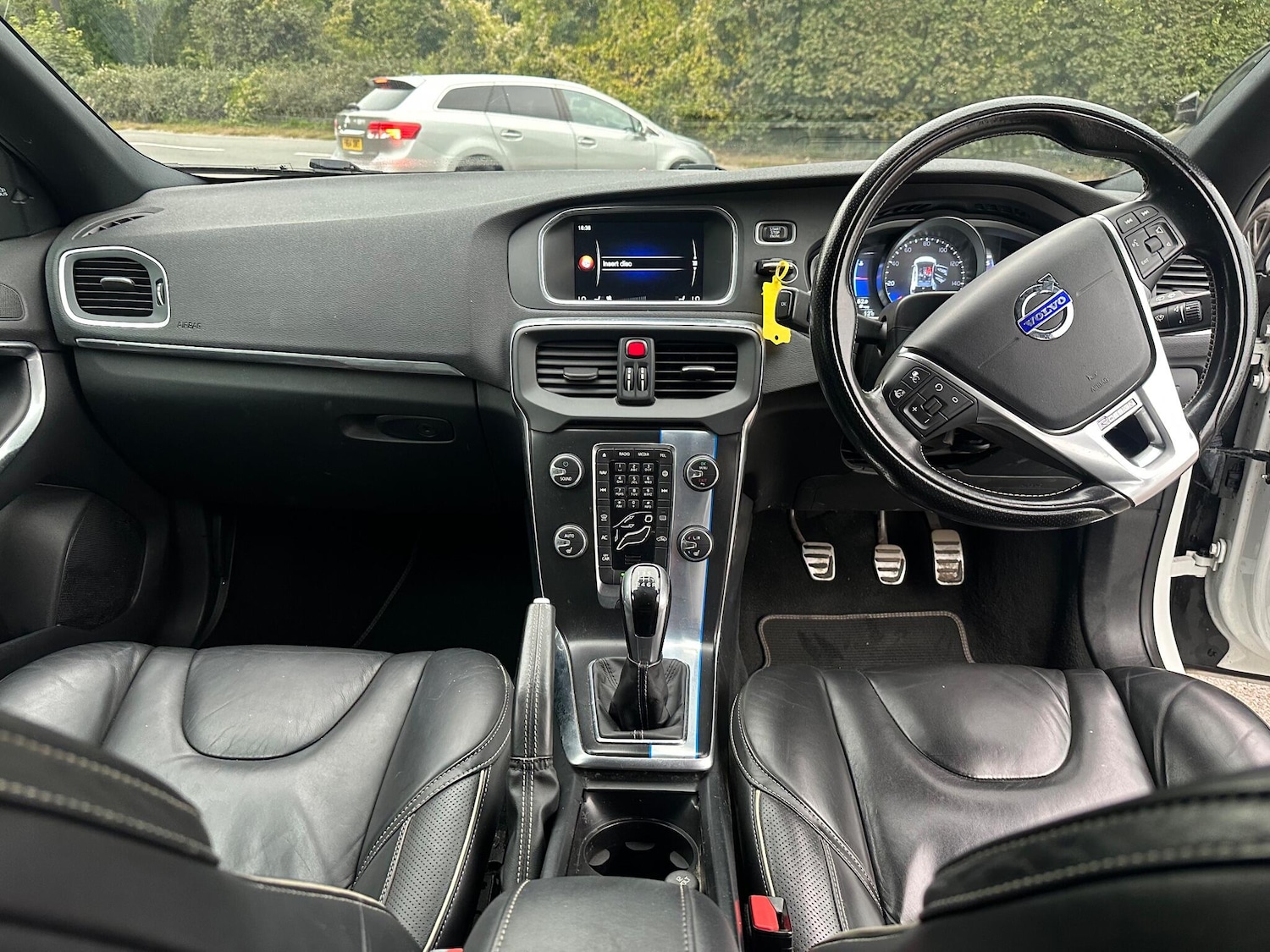 Used Volvo V40 2016 for sale - 76083640: Photo 16
