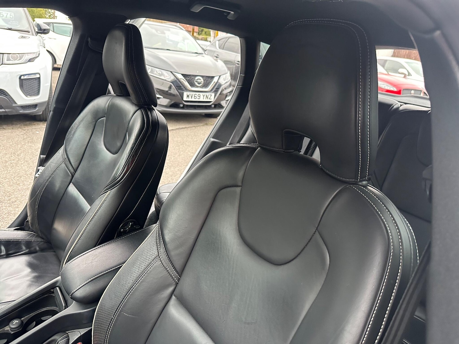 Used Volvo V40 2016 for sale - 76083640: Photo 21