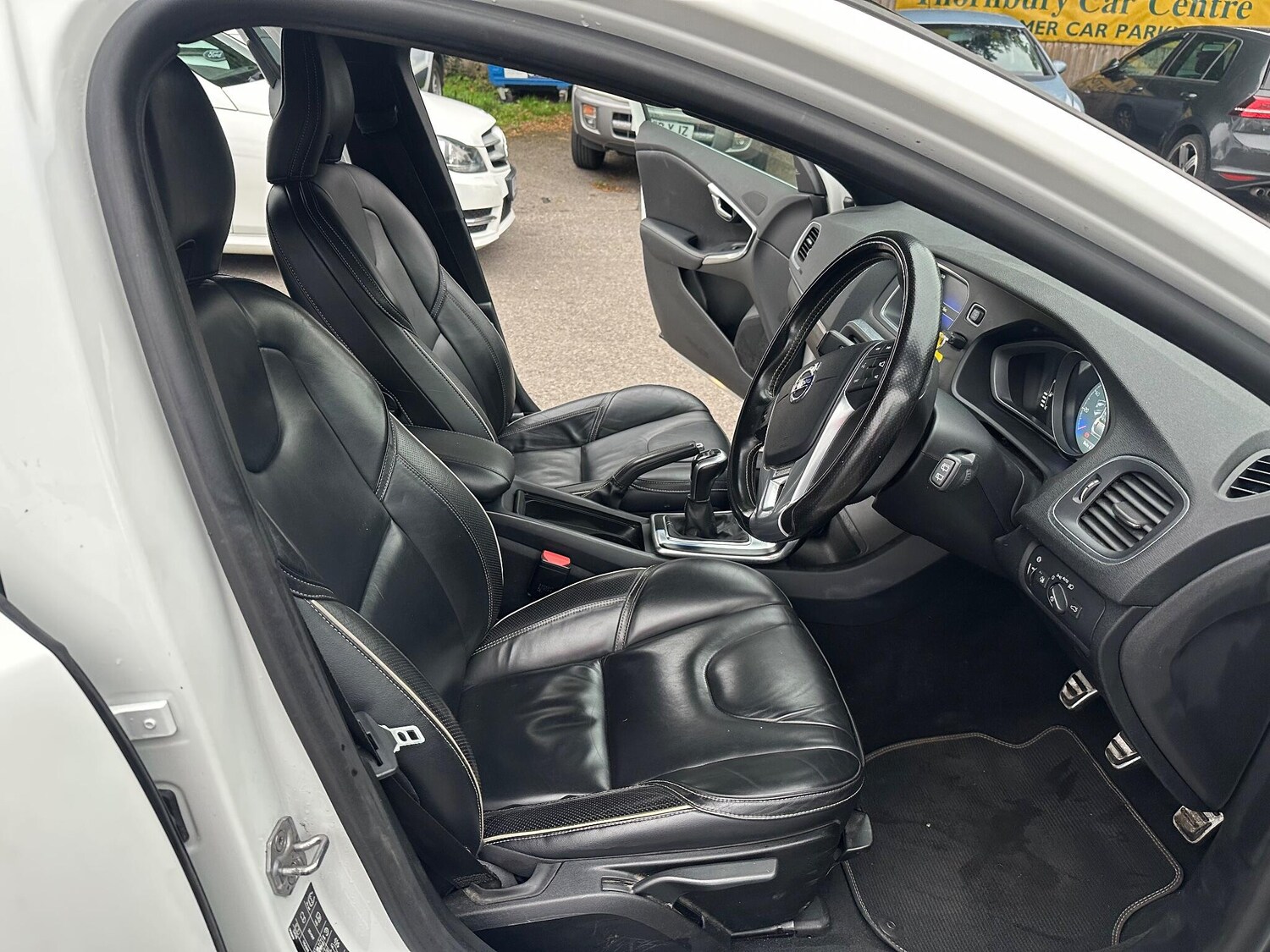 Used Volvo V40 2016 for sale - 76083640: Photo 26