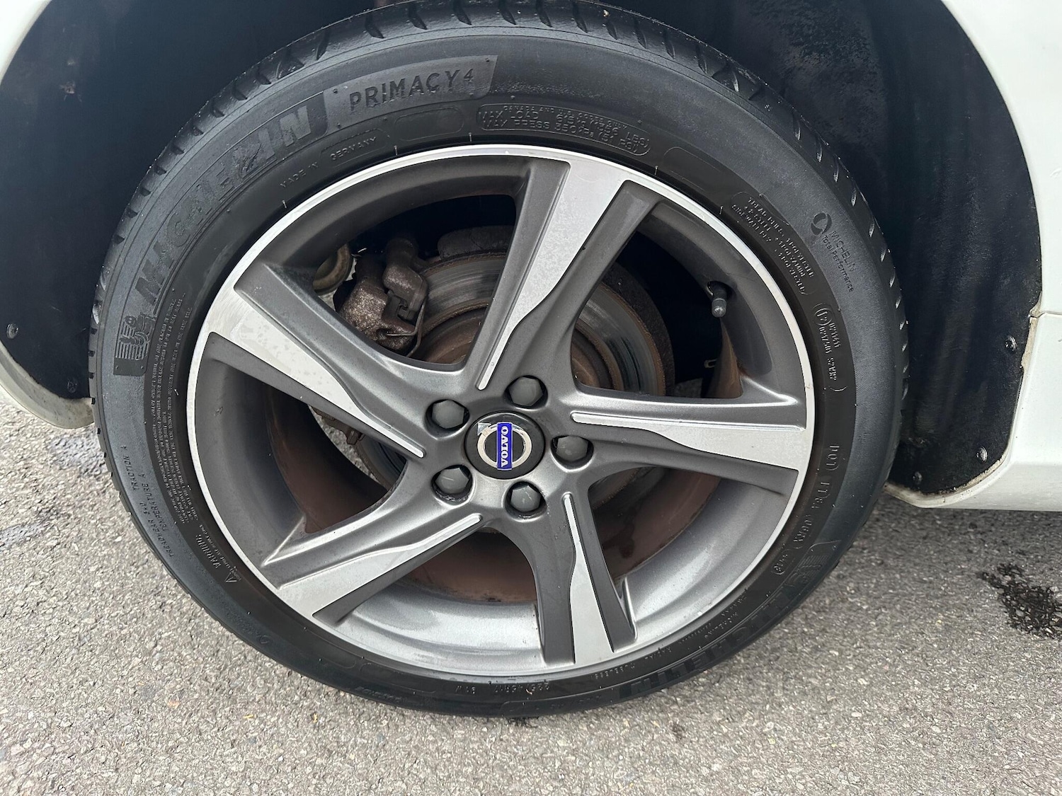 Used Volvo V40 2016 for sale - 76083640: Photo 37