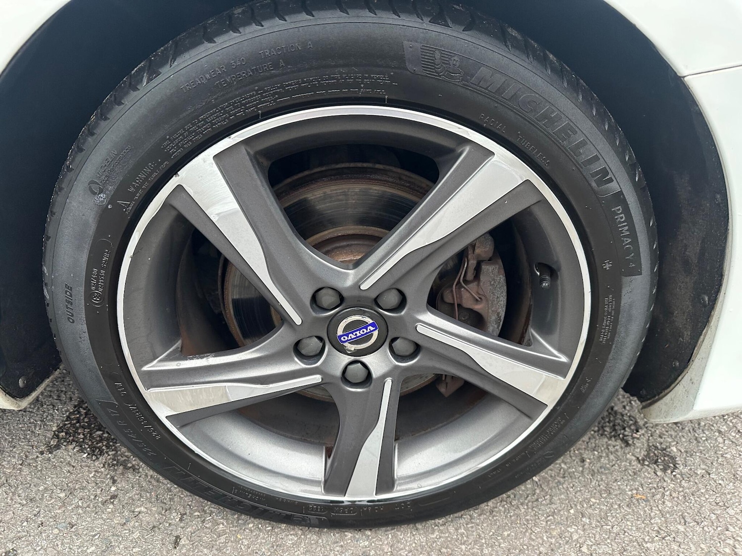 Used Volvo V40 2016 for sale - 76083640: Photo 38