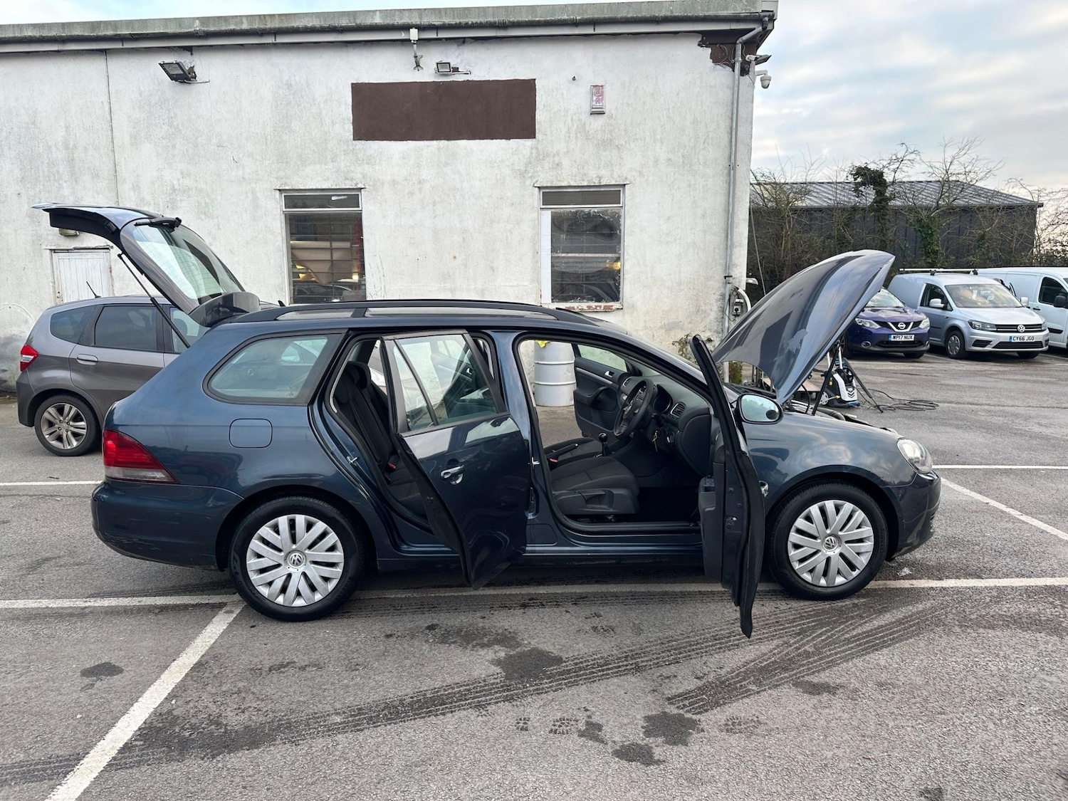 Vehicle 21