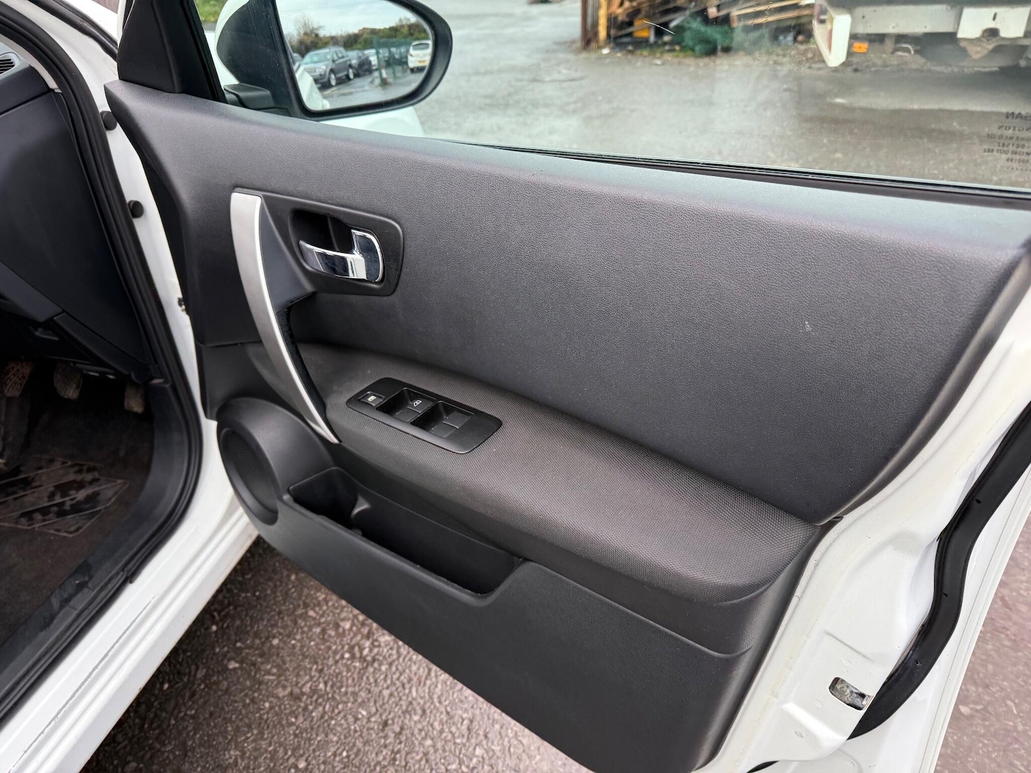 Used Nissan Qashqai 2013 for sale - 76926218: Photo 19