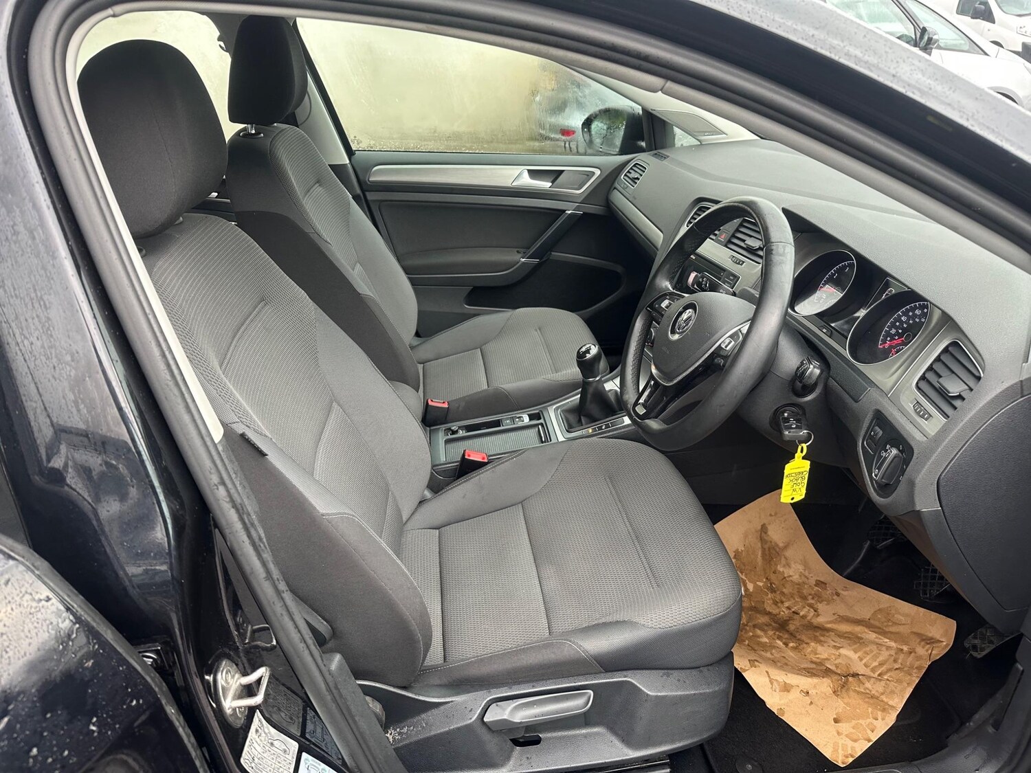 Used Volkswagen Golf 2015 for sale - 76013403: Photo 21