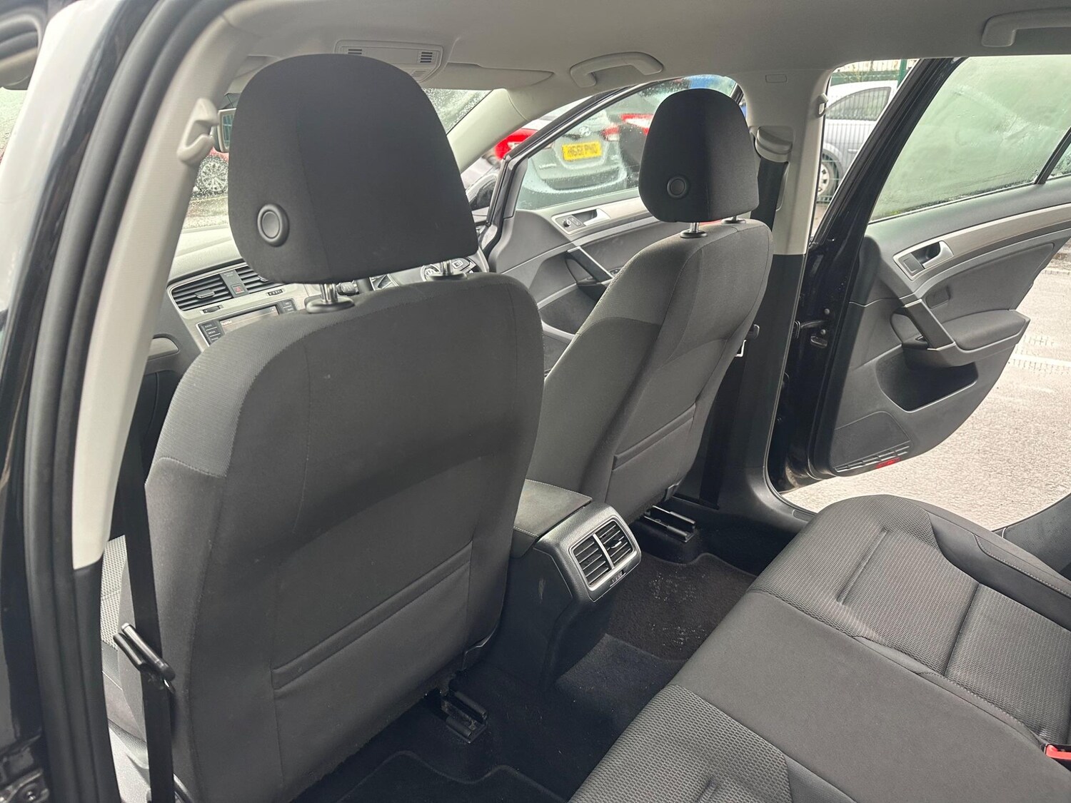 Used Volkswagen Golf 2015 for sale - 76013403: Photo 29