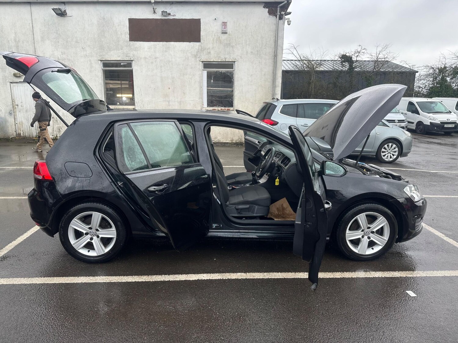 Used Volkswagen Golf 2015 for sale - 76013403: Photo 39