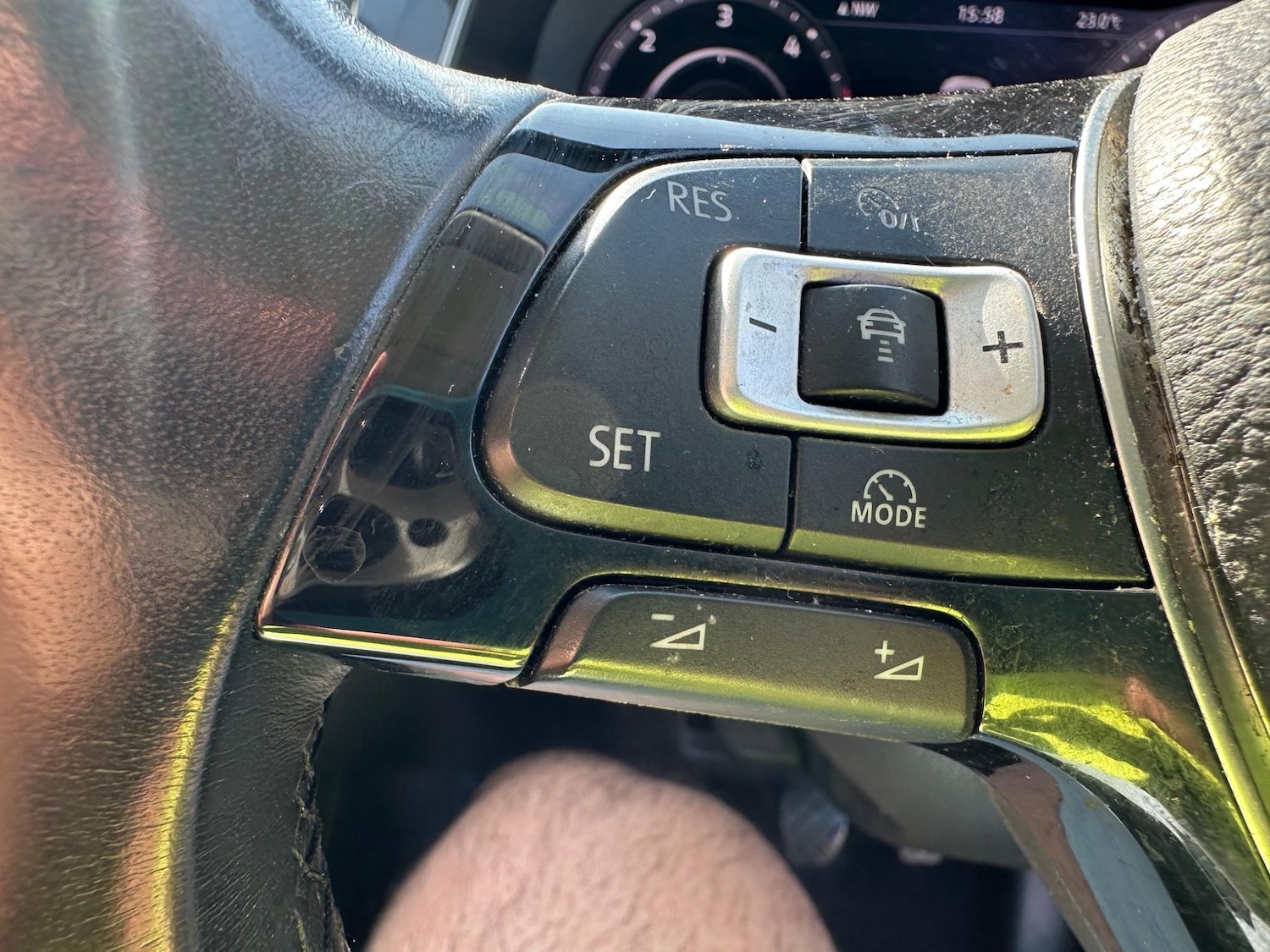 Used Volkswagen Tiguan 2017 for sale - 76989771: Photo 15