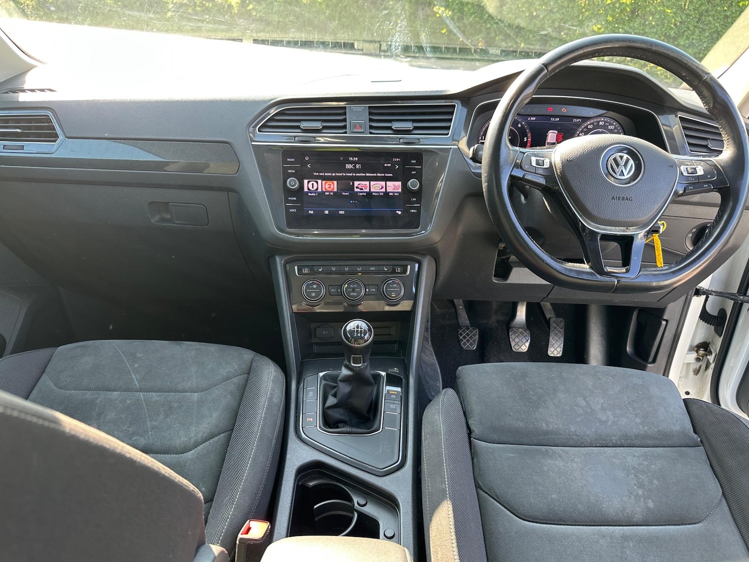 Used Volkswagen Tiguan 2017 for sale - 76989771: Photo 17