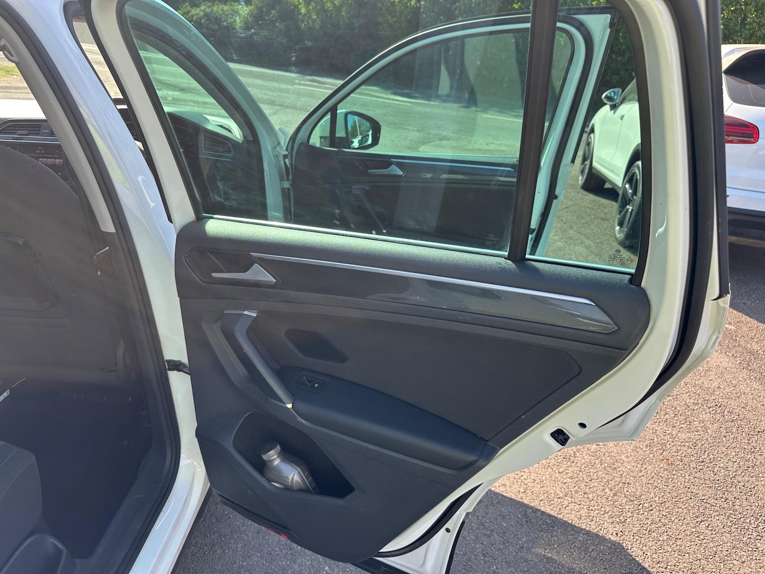 Used Volkswagen Tiguan 2017 for sale - 76989771: Photo 34