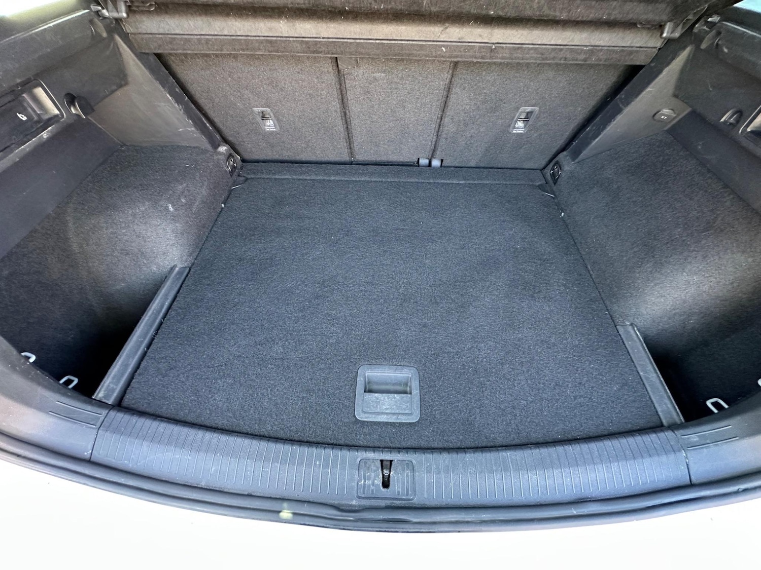 Used Volkswagen Tiguan 2017 for sale - 76989771: Photo 36