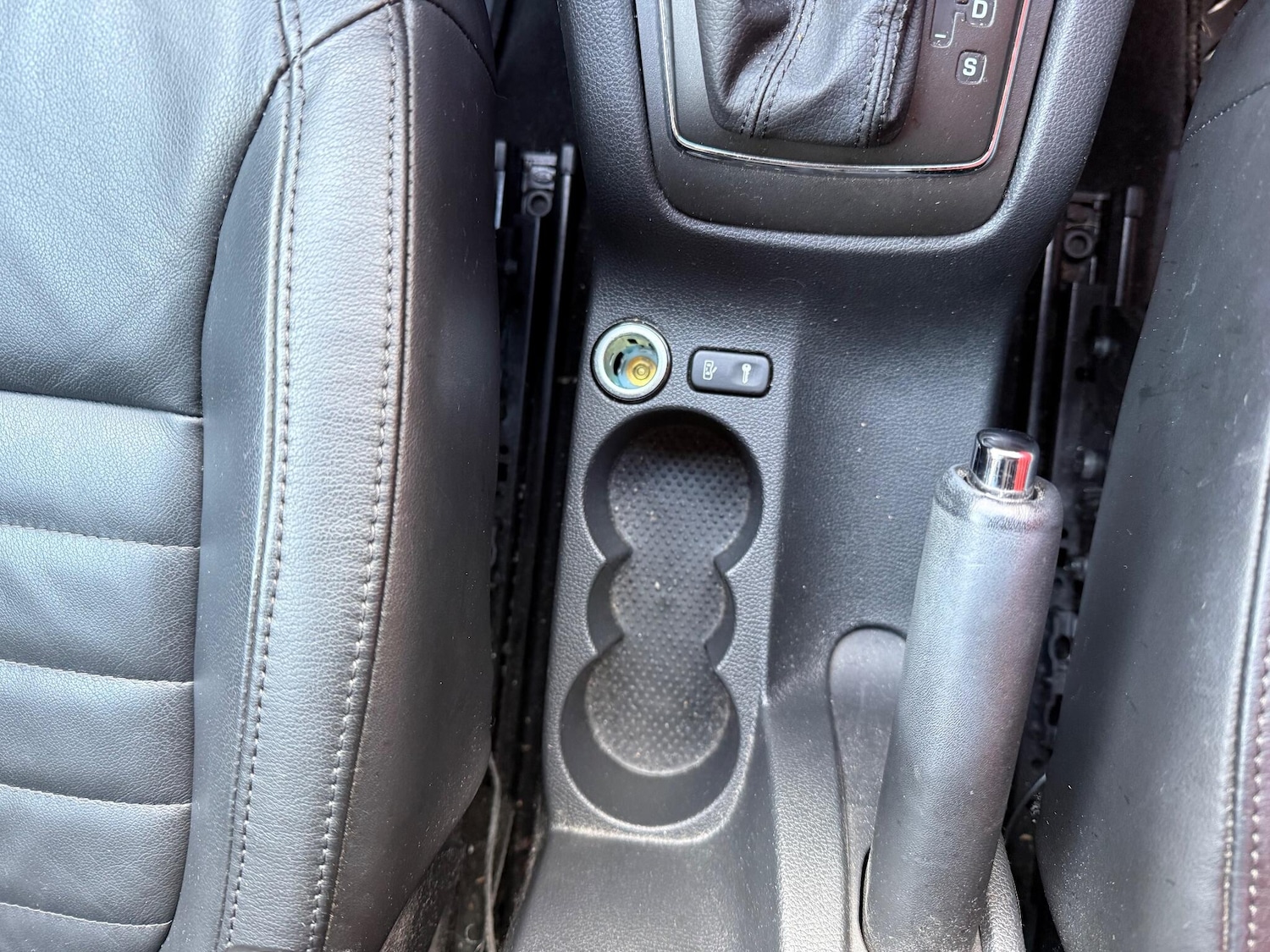 Used Skoda Yeti 2015 for sale - 76389036: Photo 14