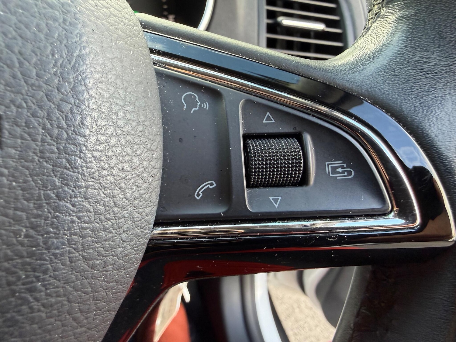 Used Skoda Yeti 2015 for sale - 76389036: Photo 16