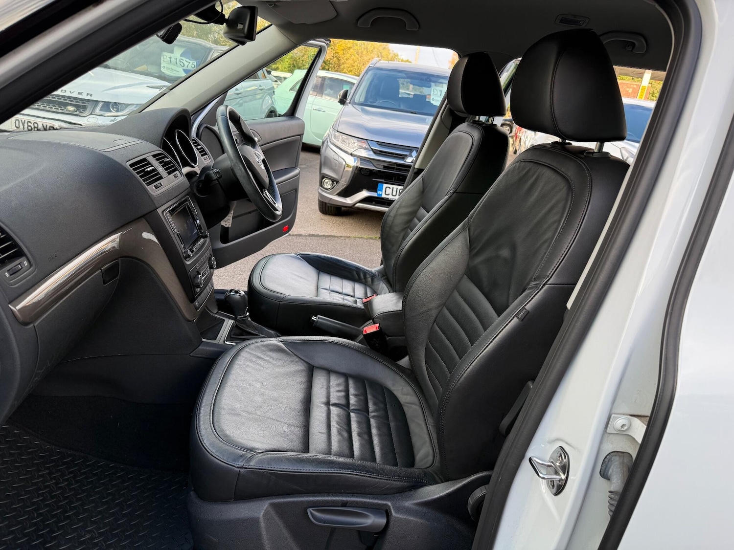 Used Skoda Yeti 2015 for sale - 76389036: Photo 21