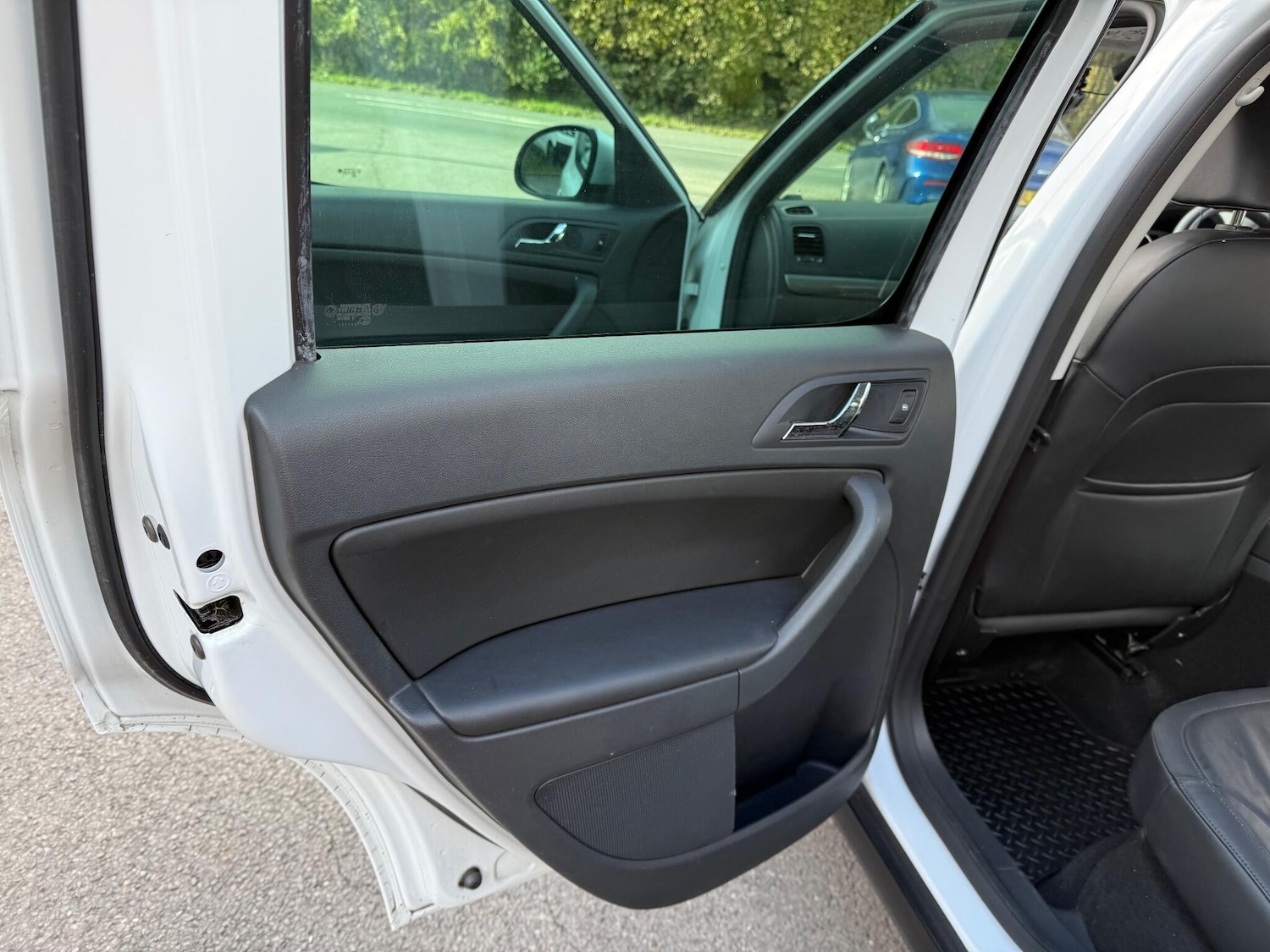 Used Skoda Yeti 2015 for sale - 76389036: Photo 25