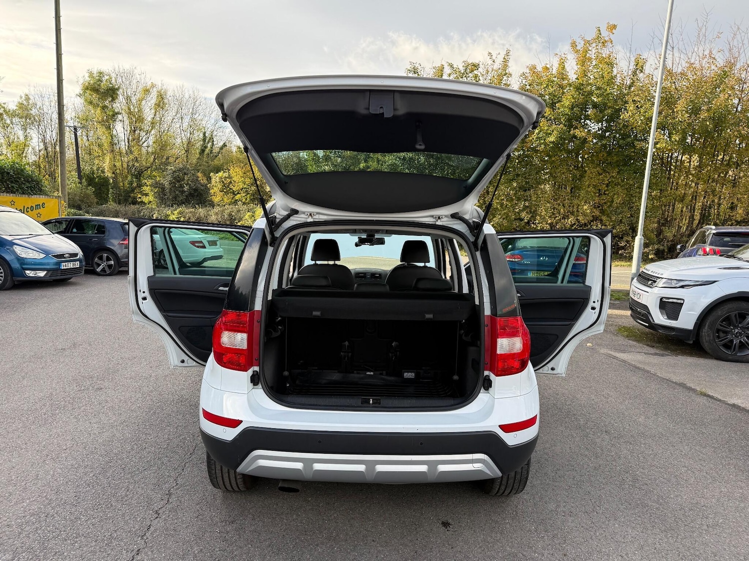 Used Skoda Yeti 2015 for sale - 76389036: Photo 33