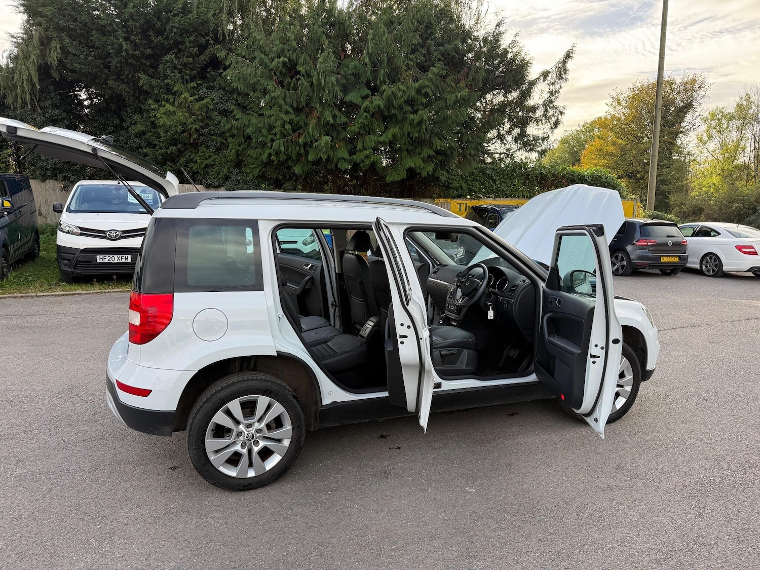 Used Skoda Yeti 2015 for sale - 76389036: Photo 34