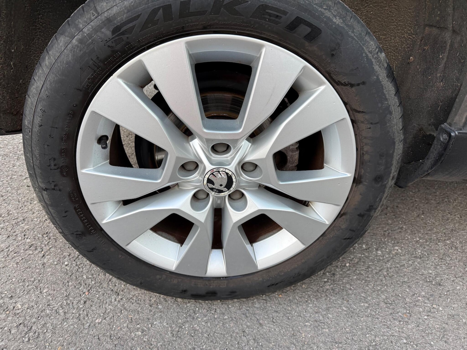 Used Skoda Yeti 2015 for sale - 76389036: Photo 35