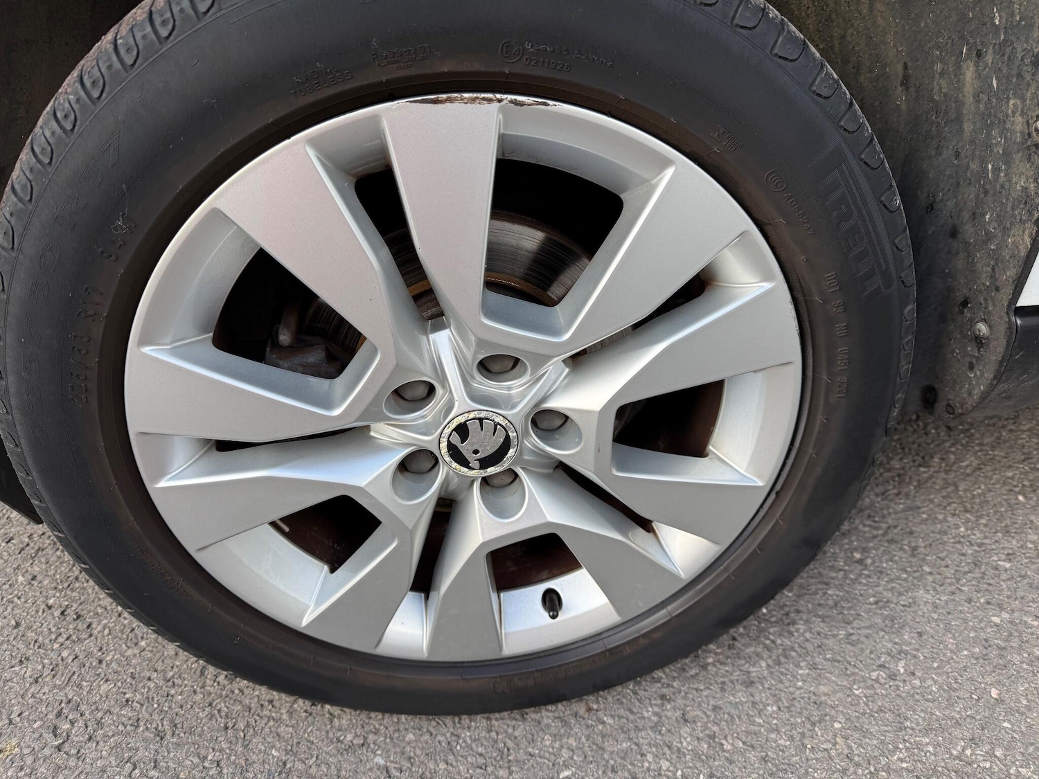 Used Skoda Yeti 2015 for sale - 76389036: Photo 37