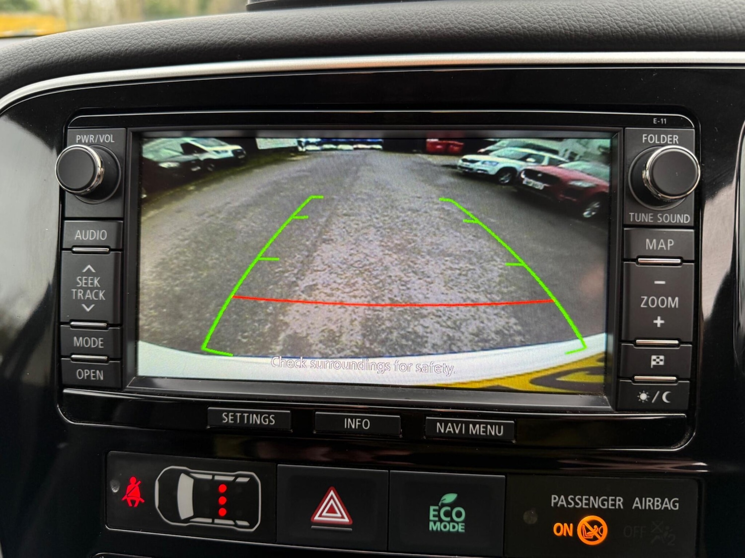 Used Mitsubishi Outlander 2015 for sale - 77411310: Photo 12