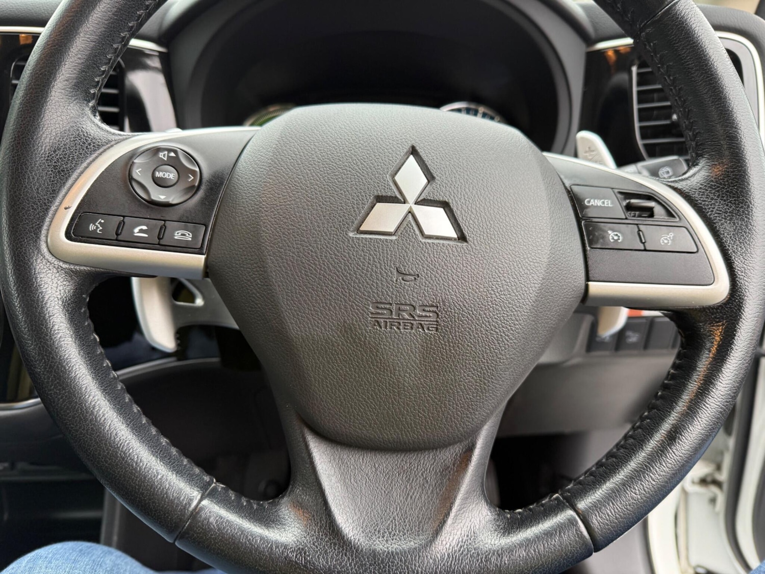 Used Mitsubishi Outlander 2015 for sale - 77411310: Photo 15