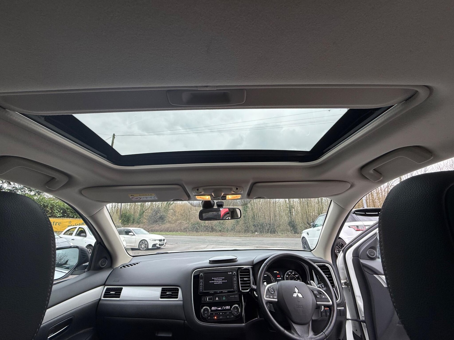 Used Mitsubishi Outlander 2015 for sale - 77411310: Photo 18