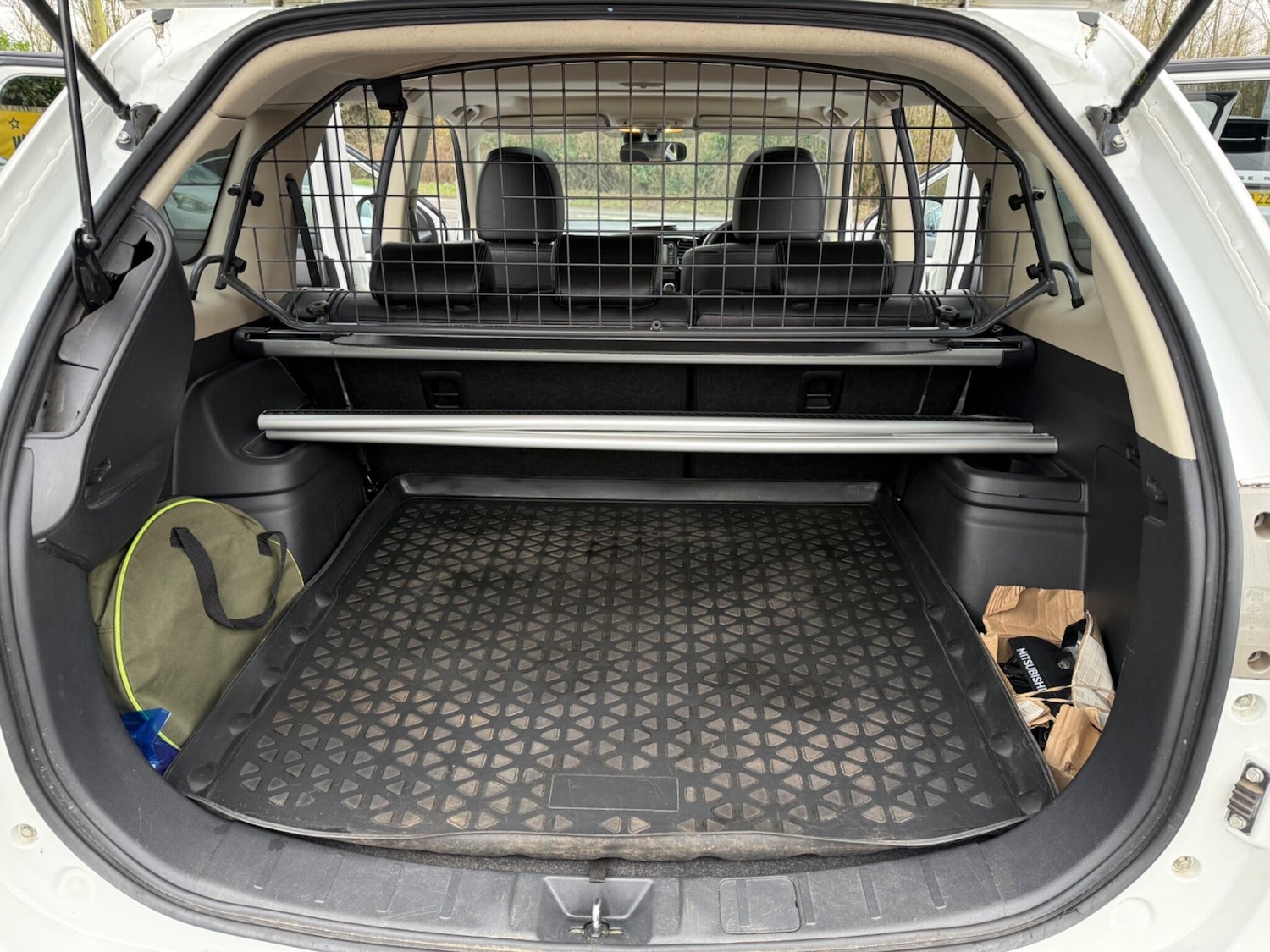 Used Mitsubishi Outlander 2015 for sale - 77411310: Photo 26