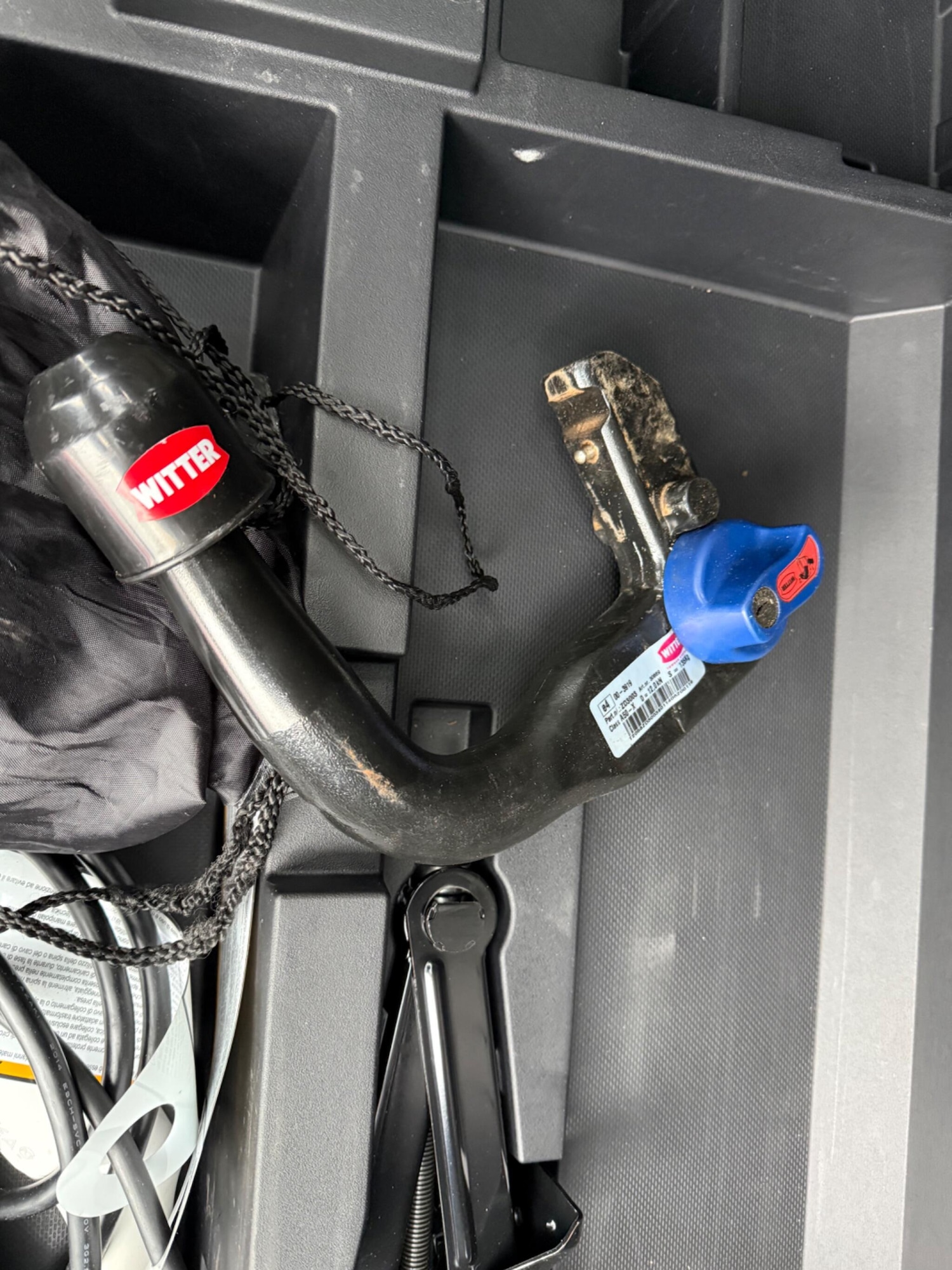 Used Mitsubishi Outlander 2015 for sale - 77411310: Photo 30