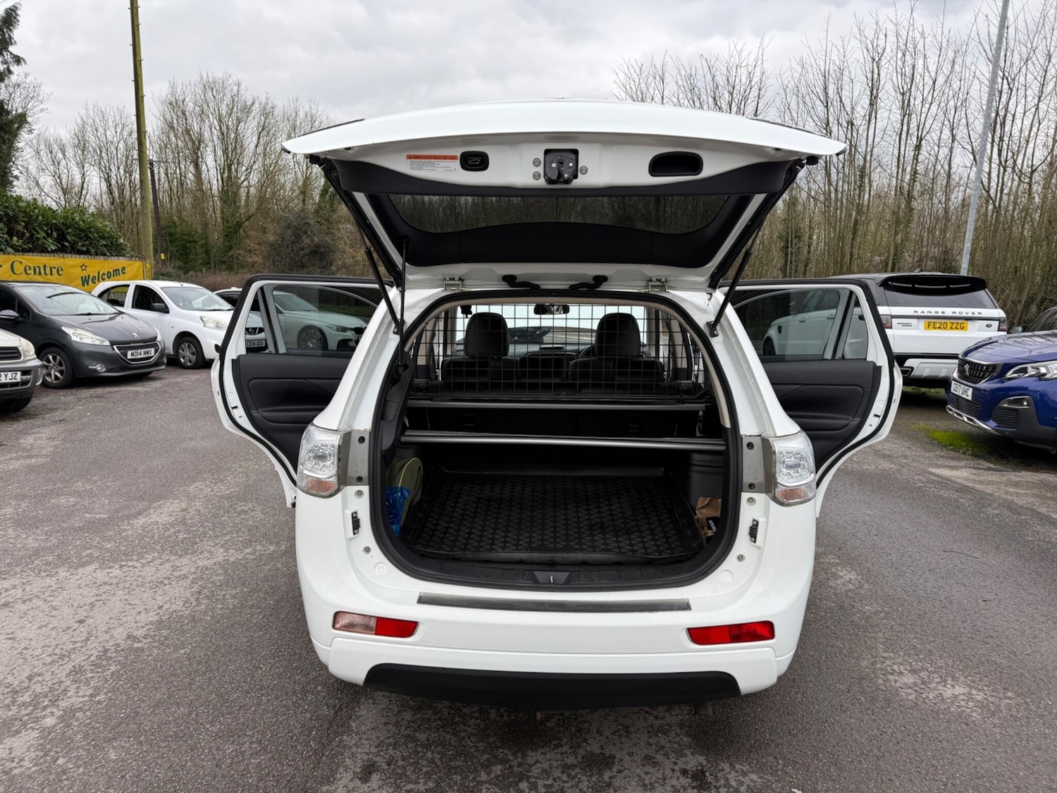 Used Mitsubishi Outlander 2015 for sale - 77411310: Photo 34