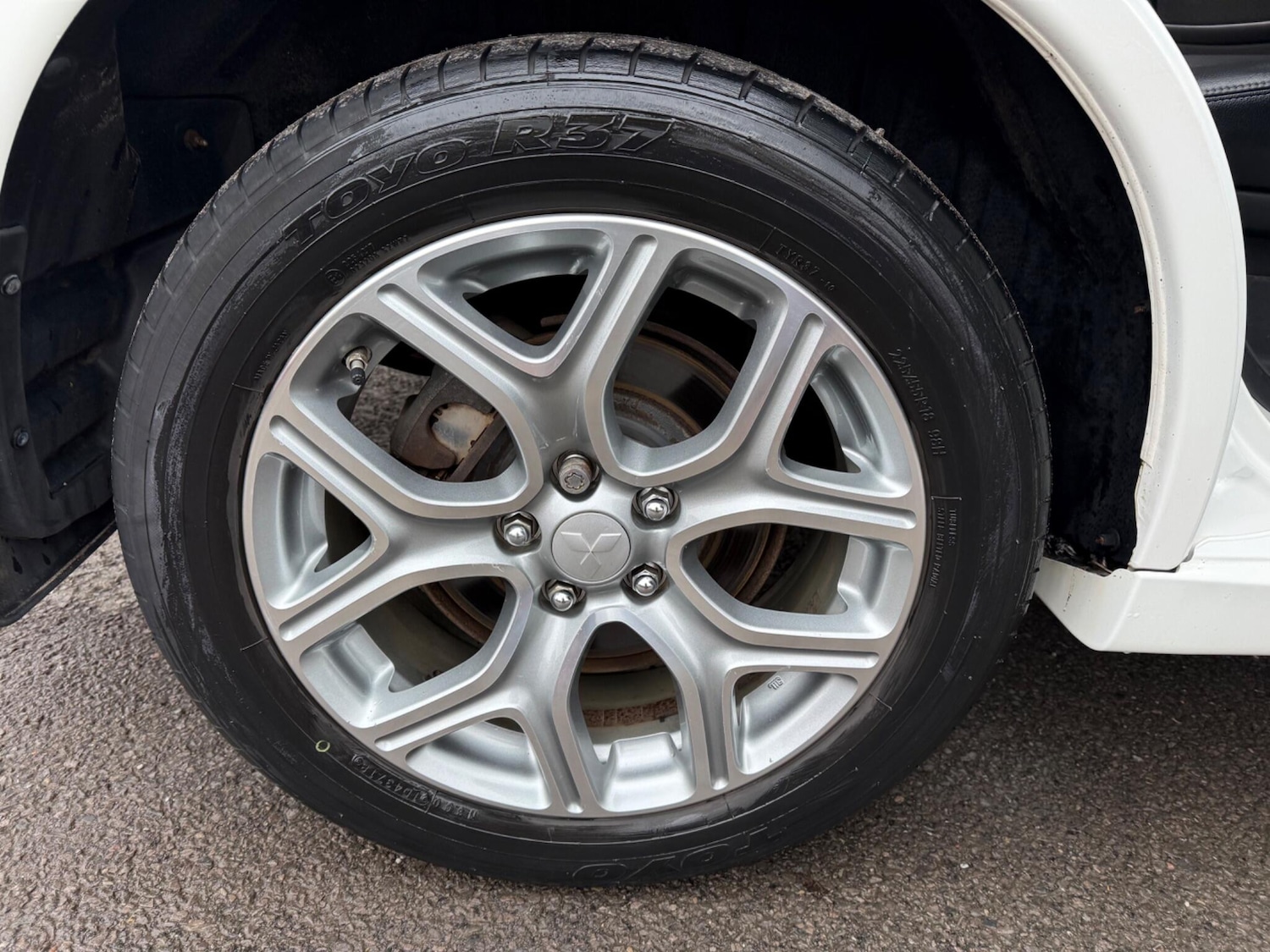 Used Mitsubishi Outlander 2015 for sale - 77411310: Photo 36